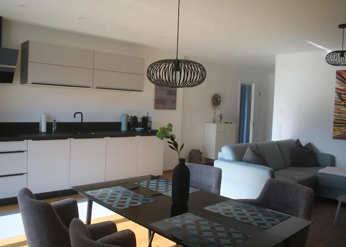 Modernes City-apartment * Neustadt an der Weinstraße